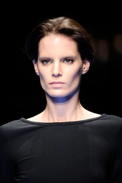 Look 9